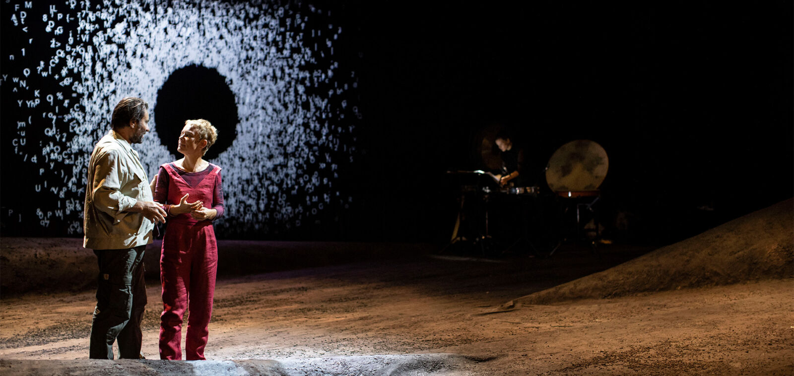 DELETE, et si une machine pouvait effacer ce qui fait de vous ce que vous êtes ?
Théâtre – Vendredi 9 octobre à 20h – Dès 15 ans